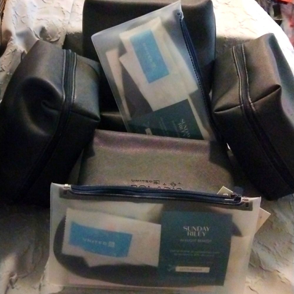 5 Polaris travel Kit bags